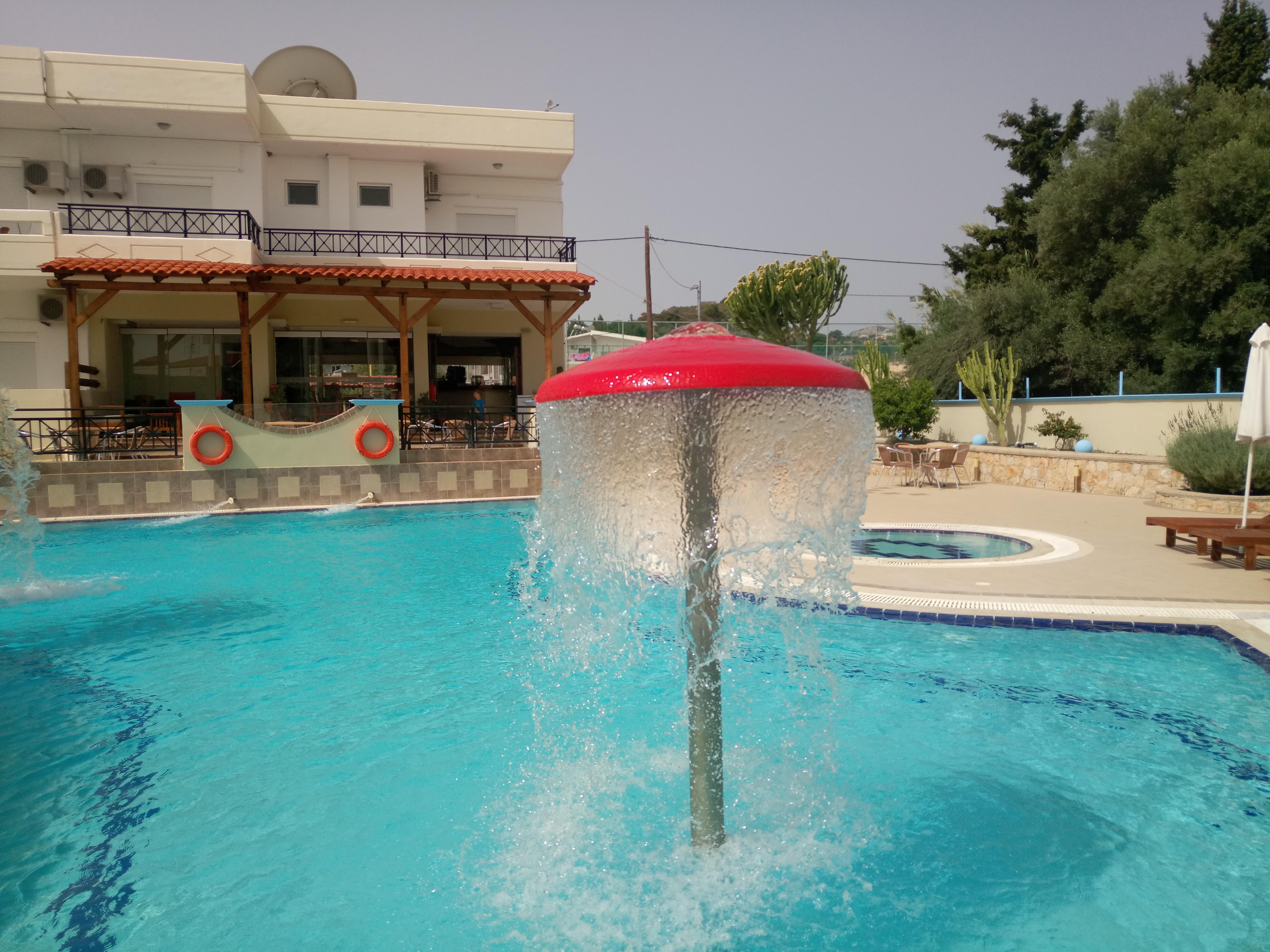 Bright Star Aparthotel Φαληράκι Εξωτερικό φωτογραφία
